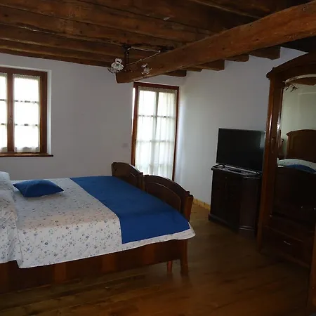 Al Gelso Bauernhof Risano