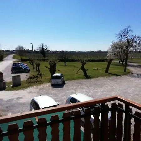 Agriturismo Al Gelso Farm stay